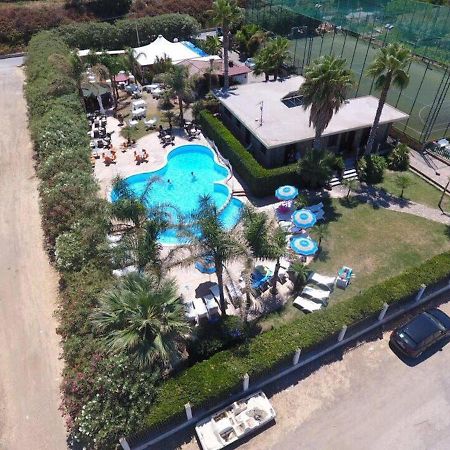 Il Geranio - Resort & Suites أكيدولتشي المظهر الخارجي الصورة