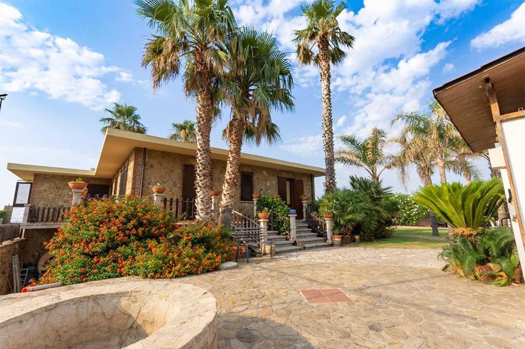 Il Geranio - Resort & Suites أكيدولتشي المظهر الخارجي الصورة